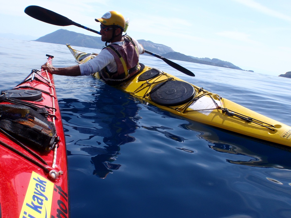 sea kayak italy Aeolian islands